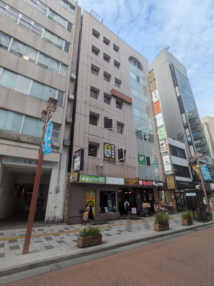 v20250427010817/fresh/building/J00100498149_5