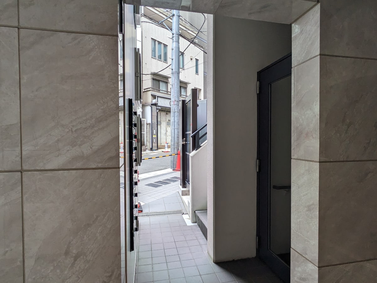 v20250427010817/fresh/building/J00100498602_12
