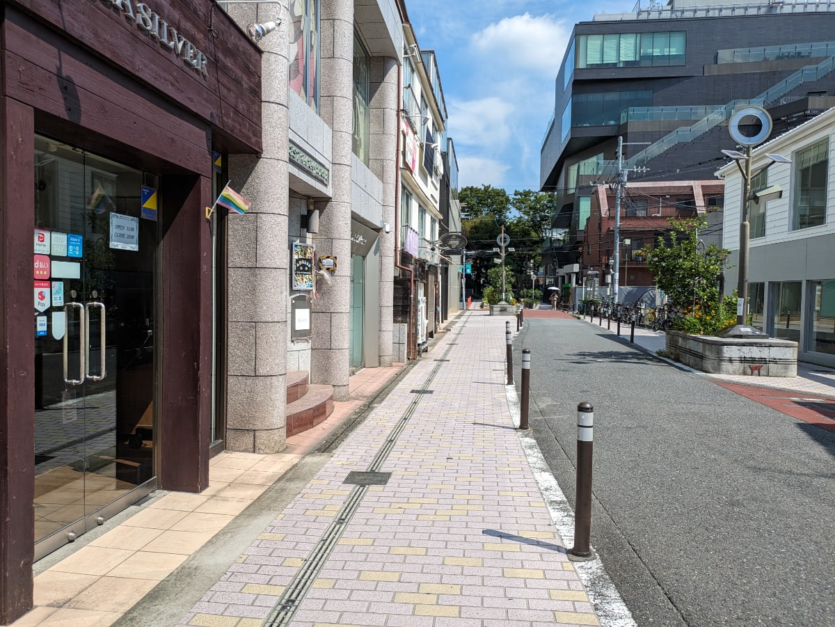 v20250427010817/fresh/building/J00100499389_2