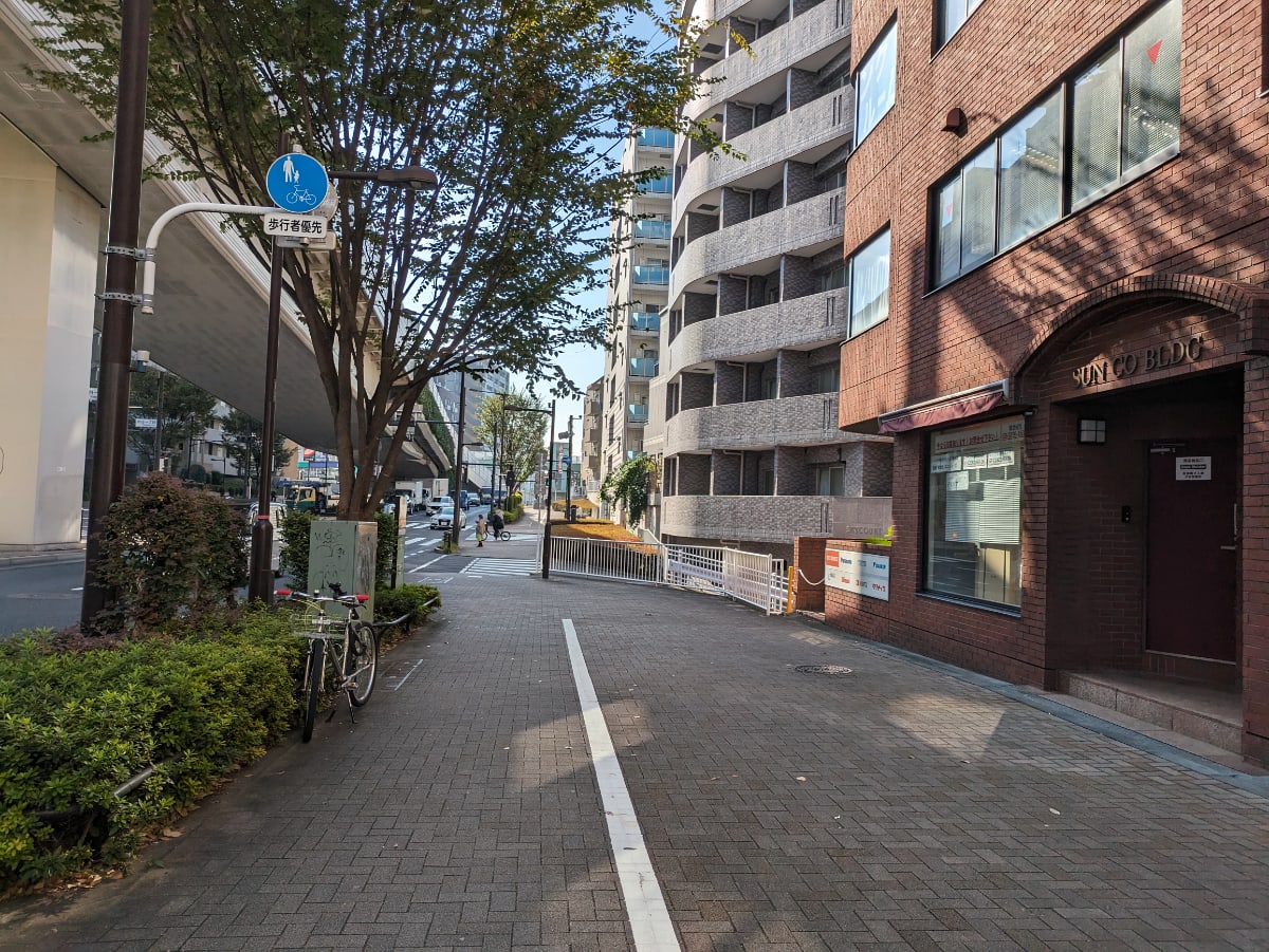 v20250427010817/fresh/building/J00100500178_2