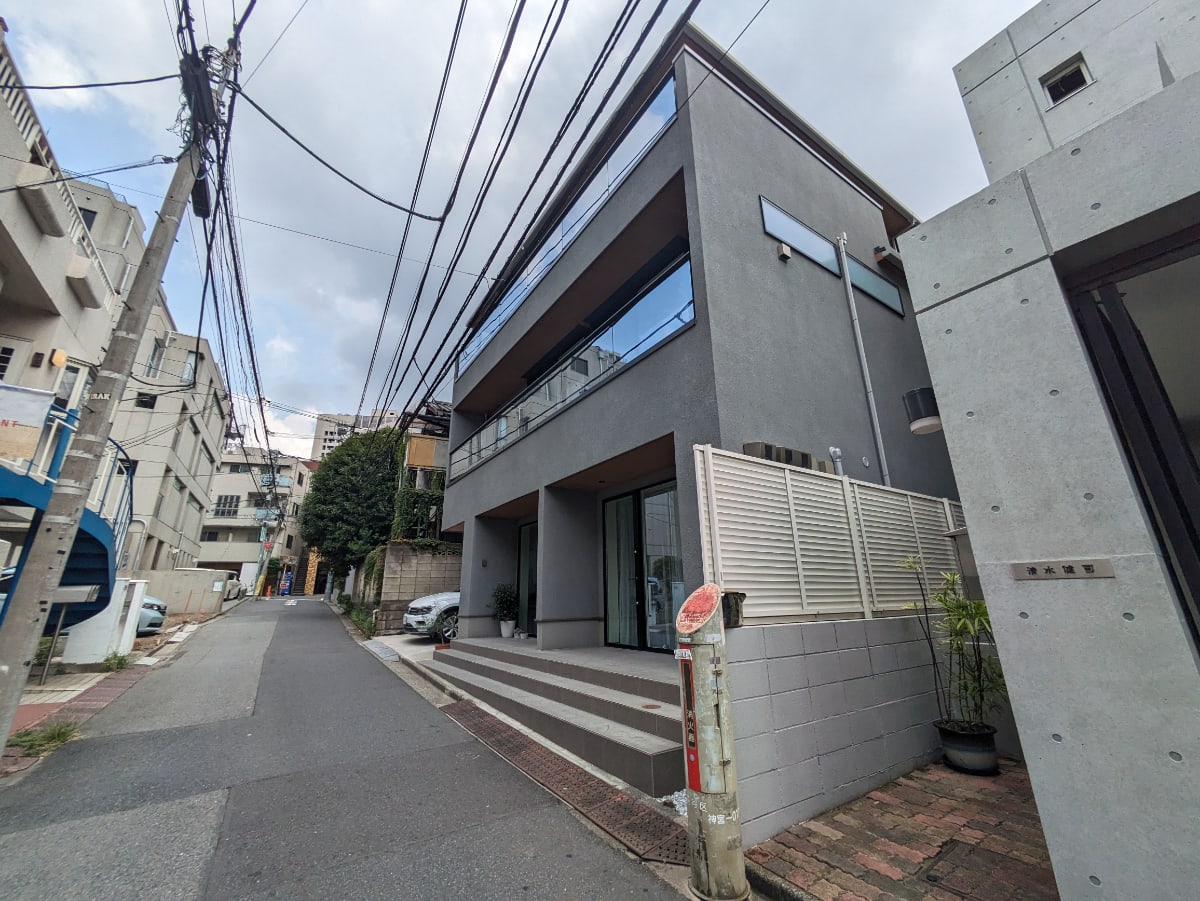 v20250427010817/fresh/building/J00100501795_1