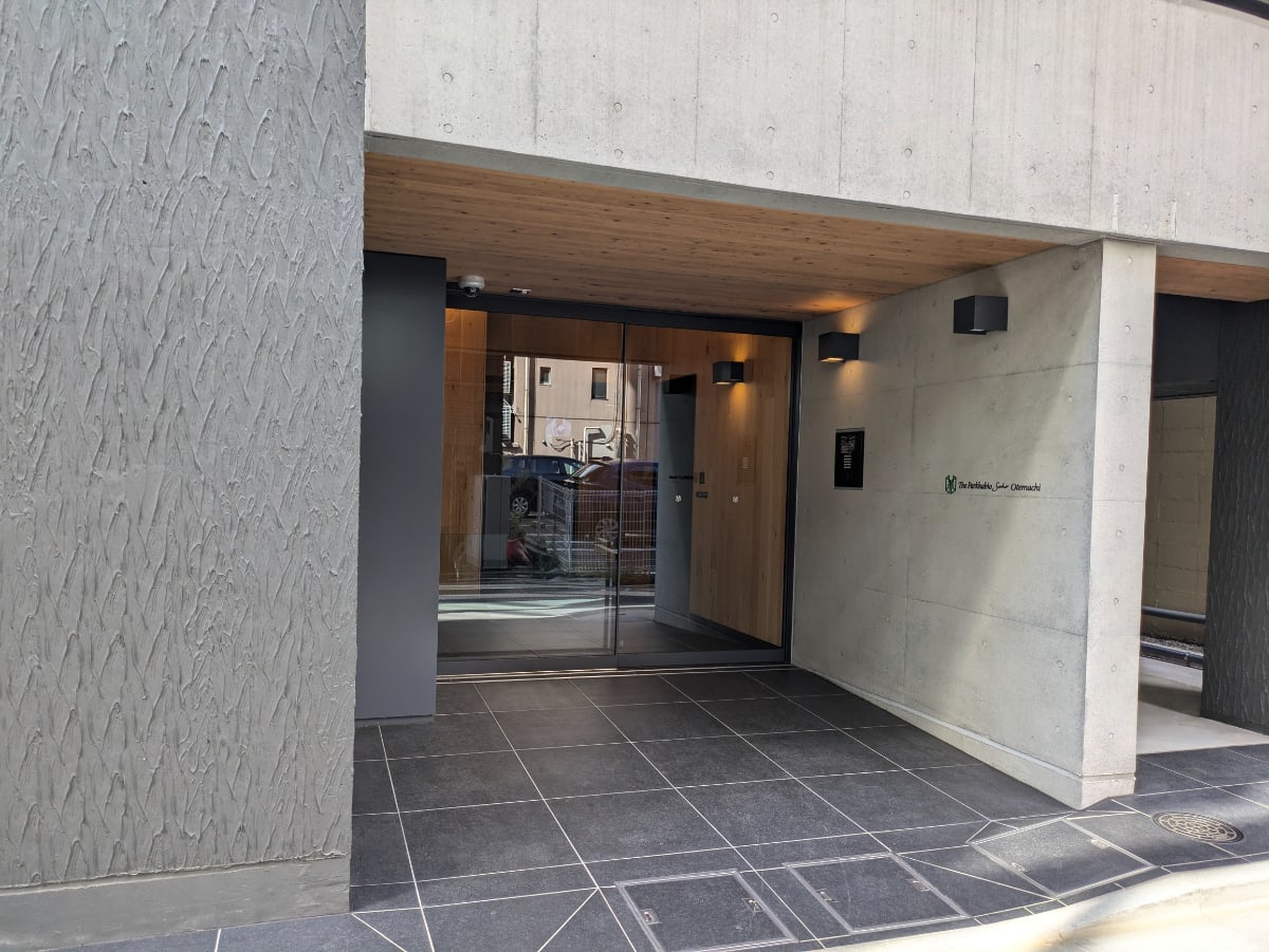 v20250427010817/fresh/building/J00100503213_3