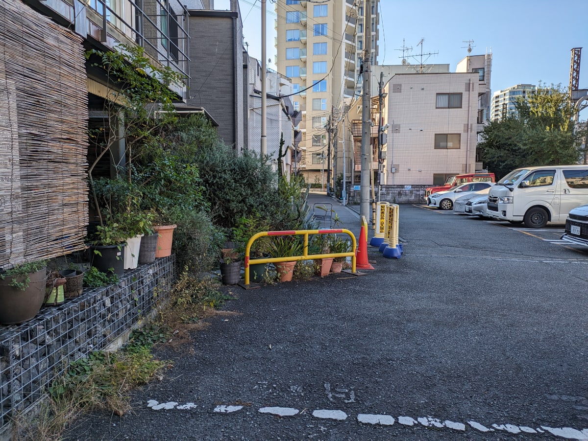 v20250427010817/fresh/building/J00100503389_11