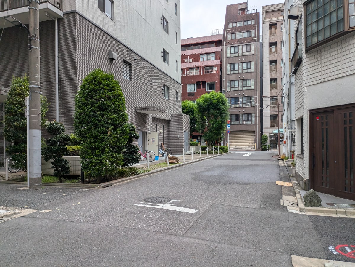 v20250427010817/fresh/building/J00100503442_9
