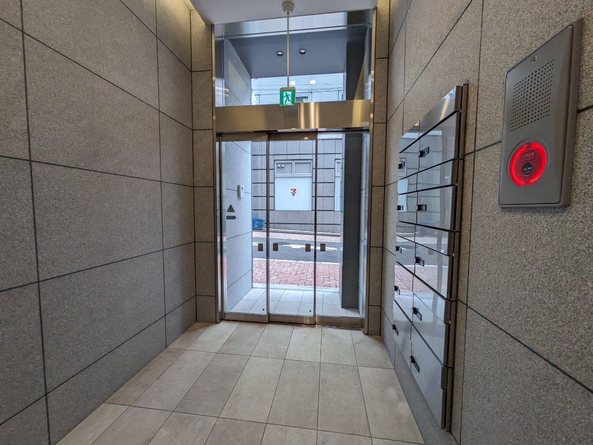 v20250427010817/fresh/building/J00100503945_9