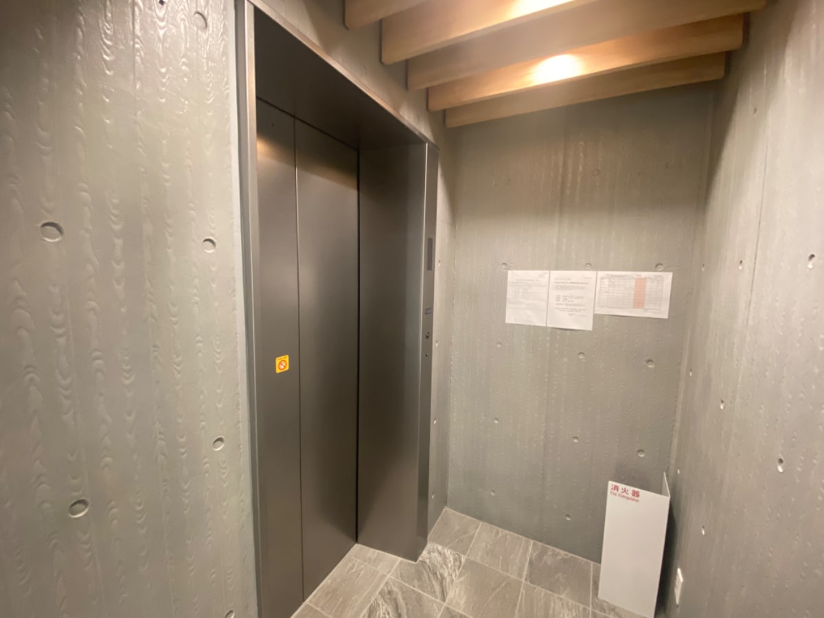v20250427010817/fresh/building/J00100504554_4