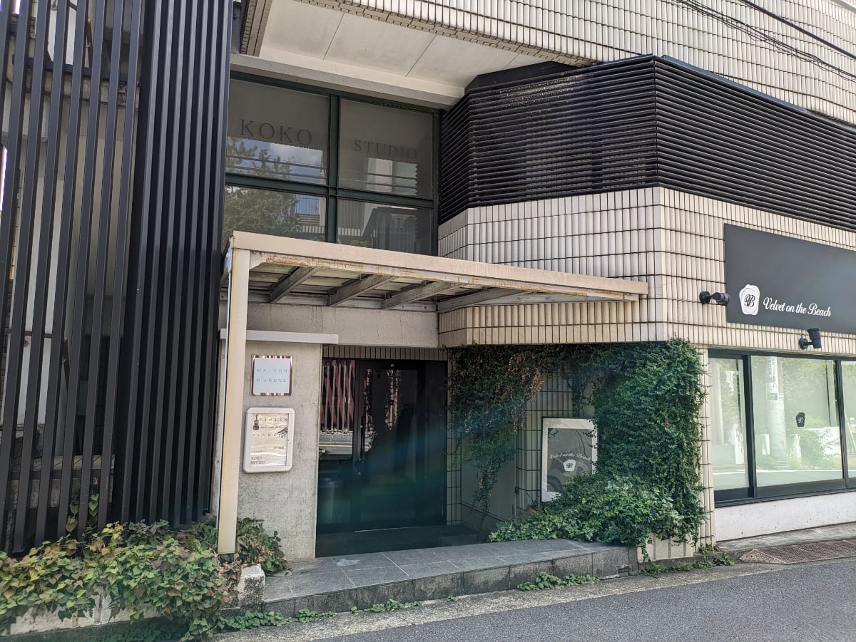 v20250427010817/fresh/building/J00100504933_10