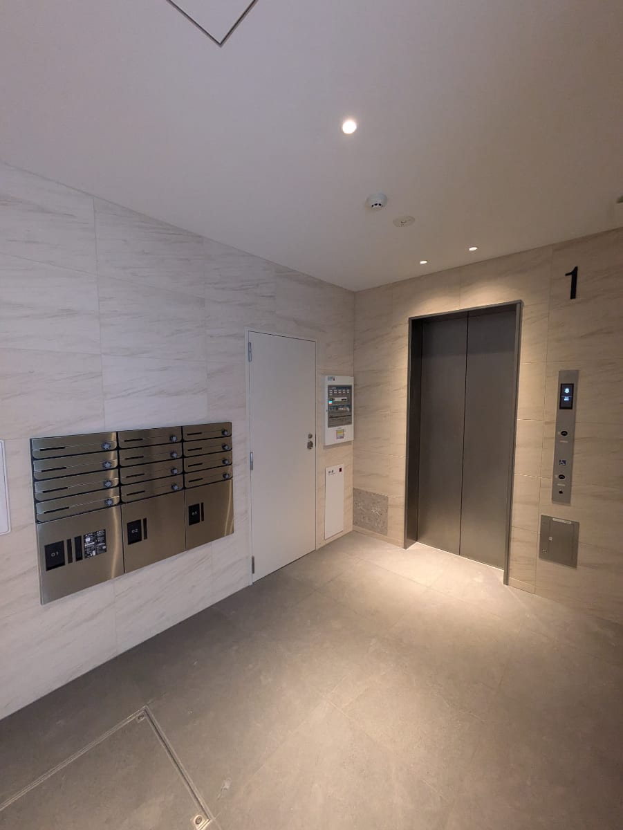 v20250427010817/fresh/building/J00100505635_3