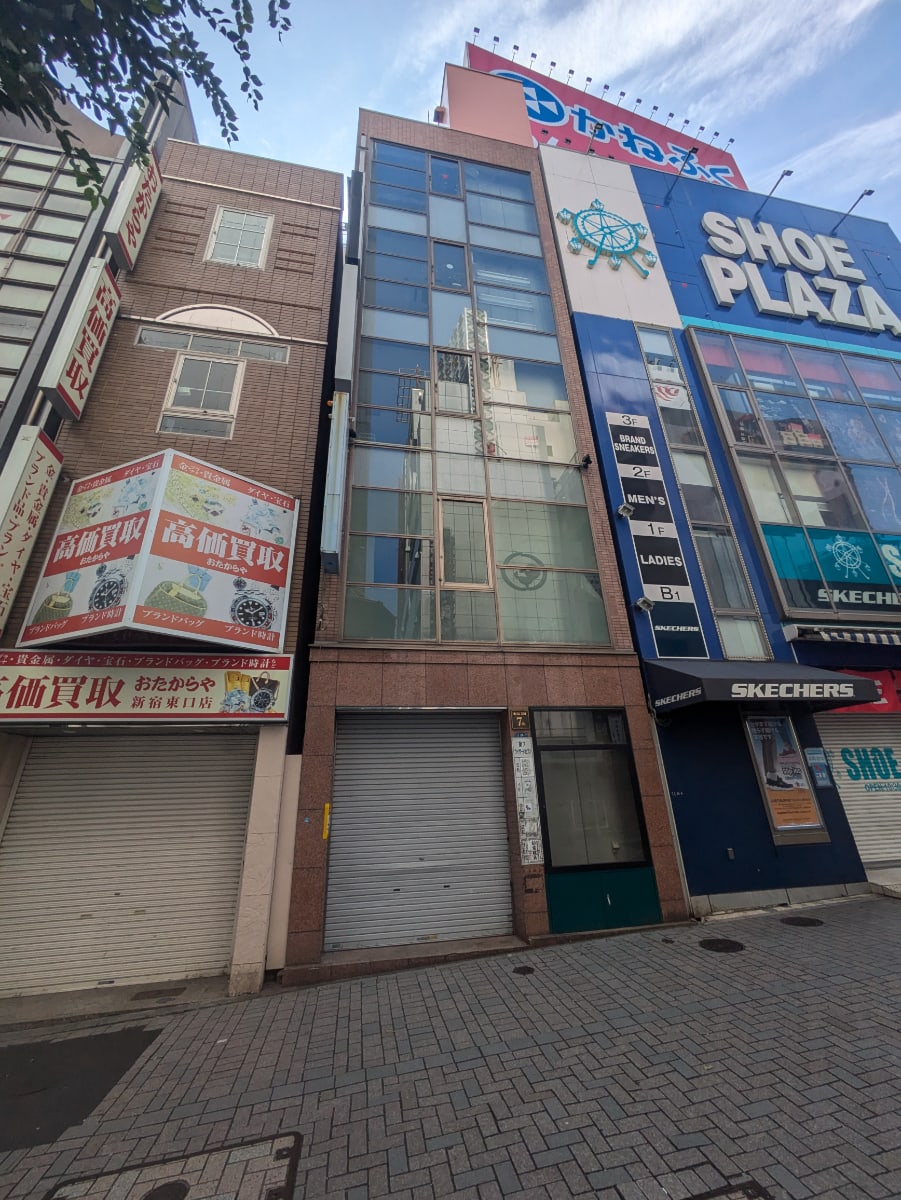 v20250427010817/fresh/building/J00100508402_8