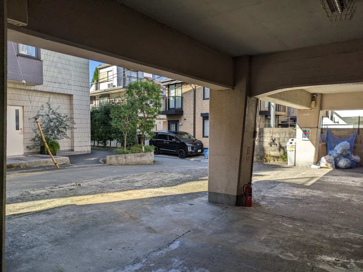 v20250427010817/fresh/building/J00100508679_9