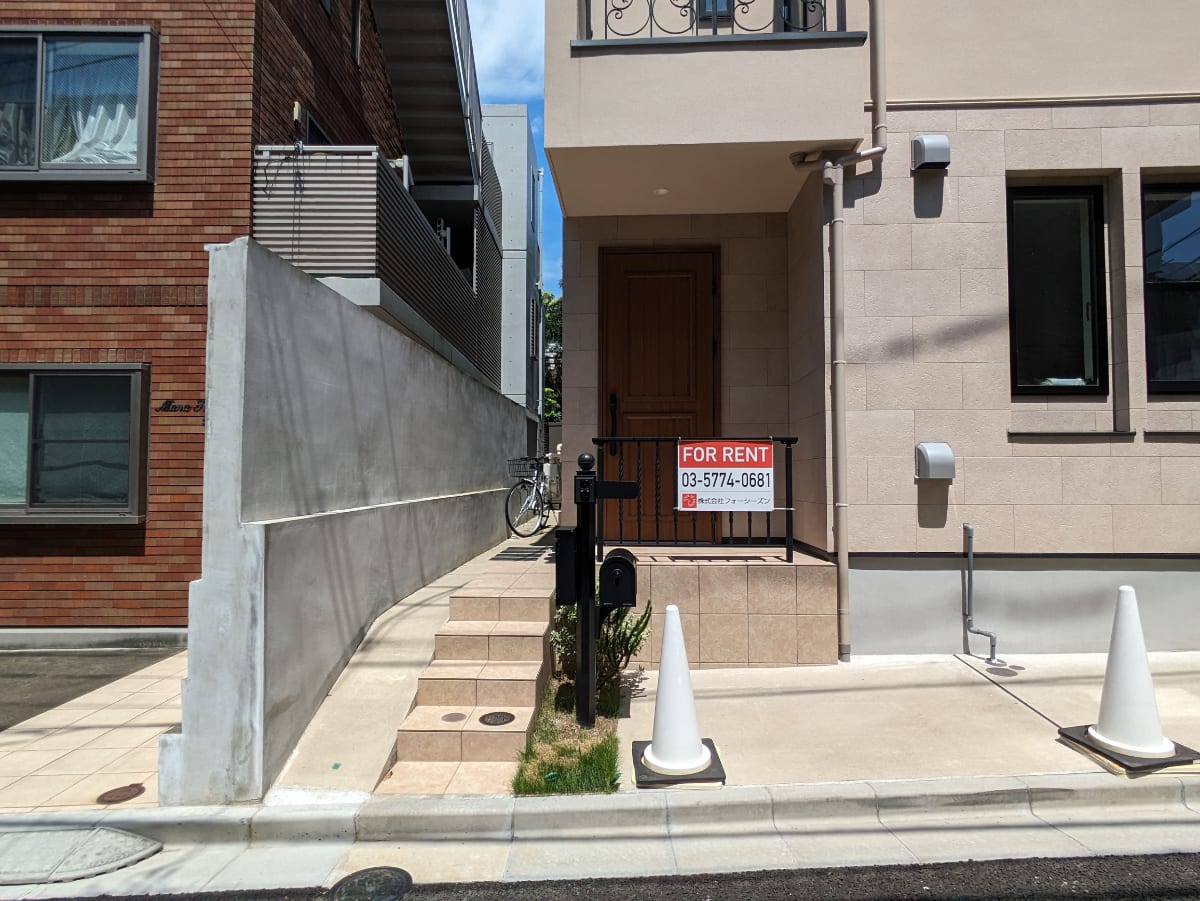 v20250427010817/fresh/building/J00100508683_9