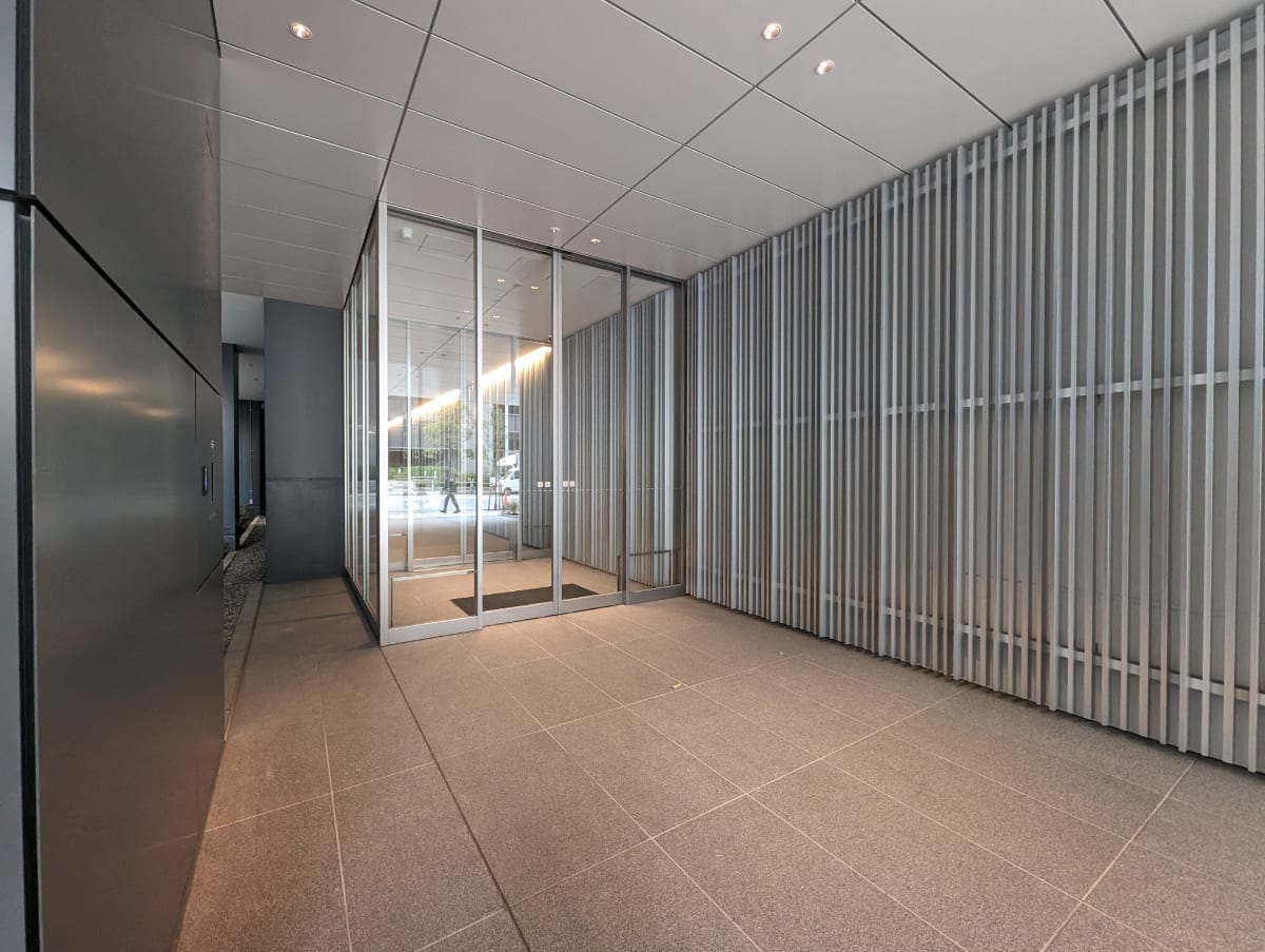v20250427010817/fresh/building/J00100508708_3
