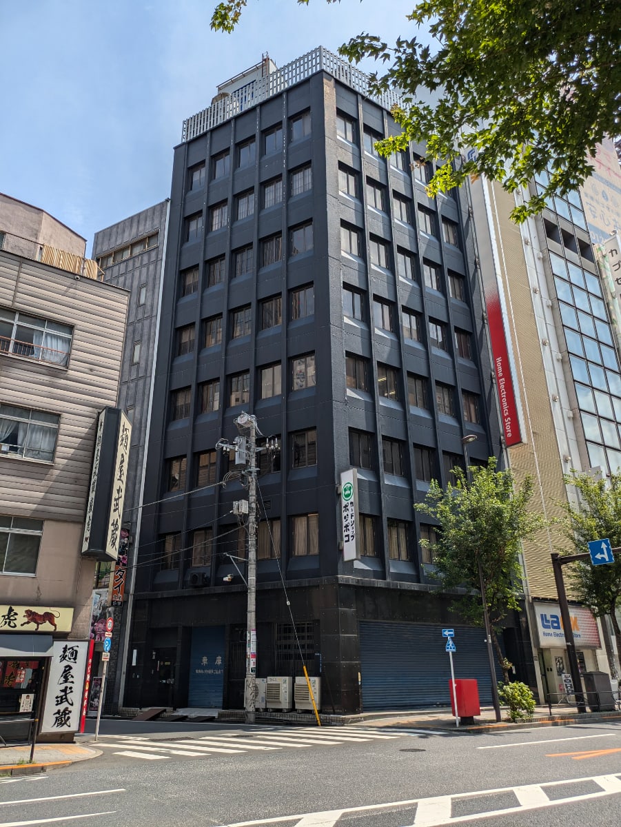 v20250427010817/fresh/building/J00100509928_1