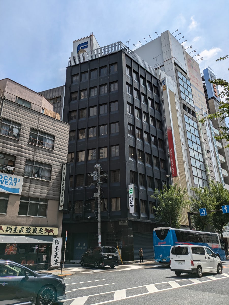 v20250427010817/fresh/building/J00100509928_5