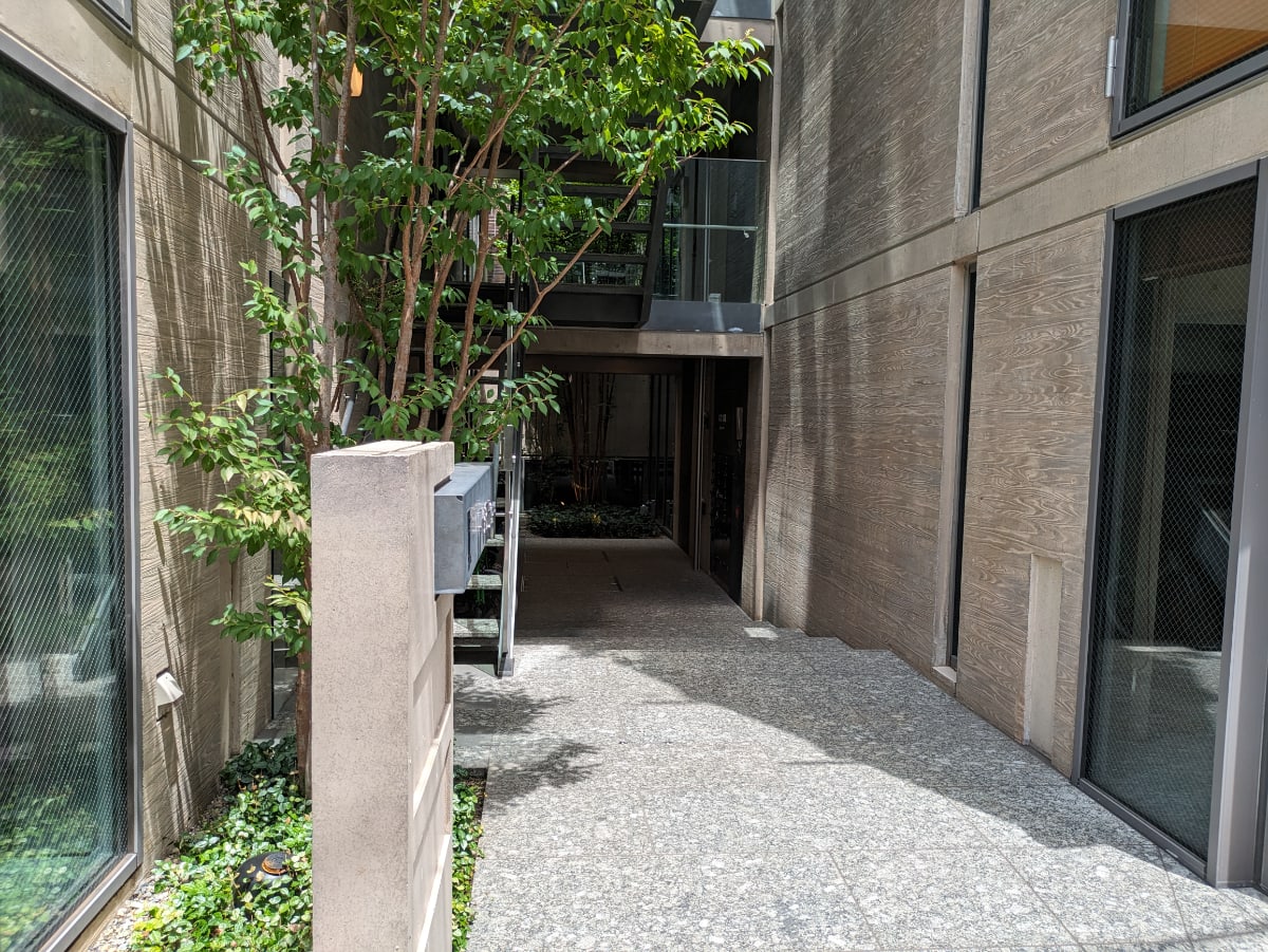 v20250427010817/fresh/building/J00100510126_8