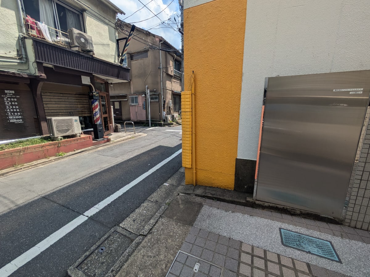 v20250427010817/fresh/building/J00100510216_10