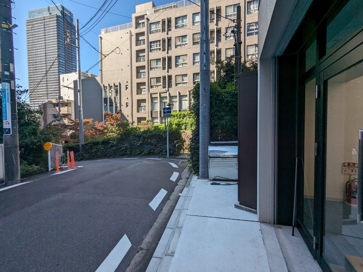 v20250427011159/fresh/building/J00100512217_5