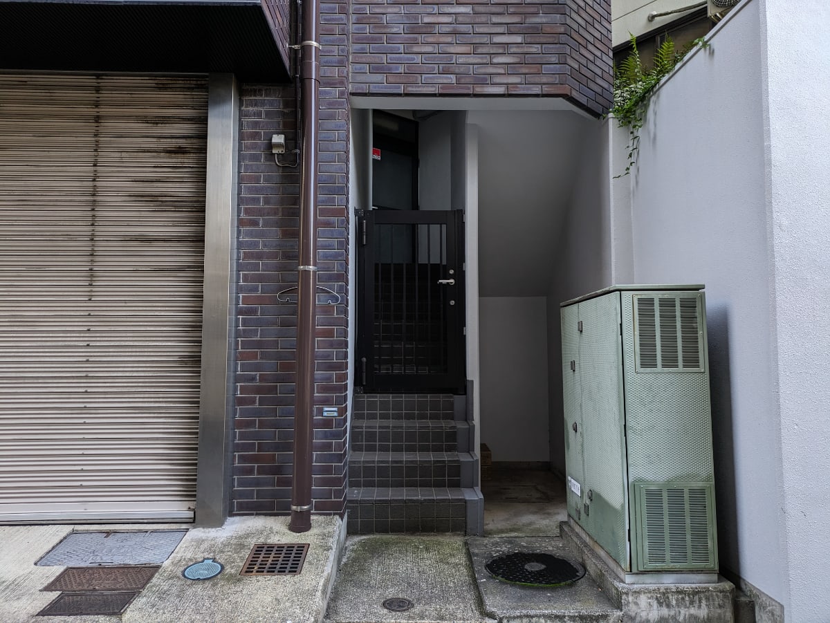 v20250427011159/fresh/building/J00100512258_22