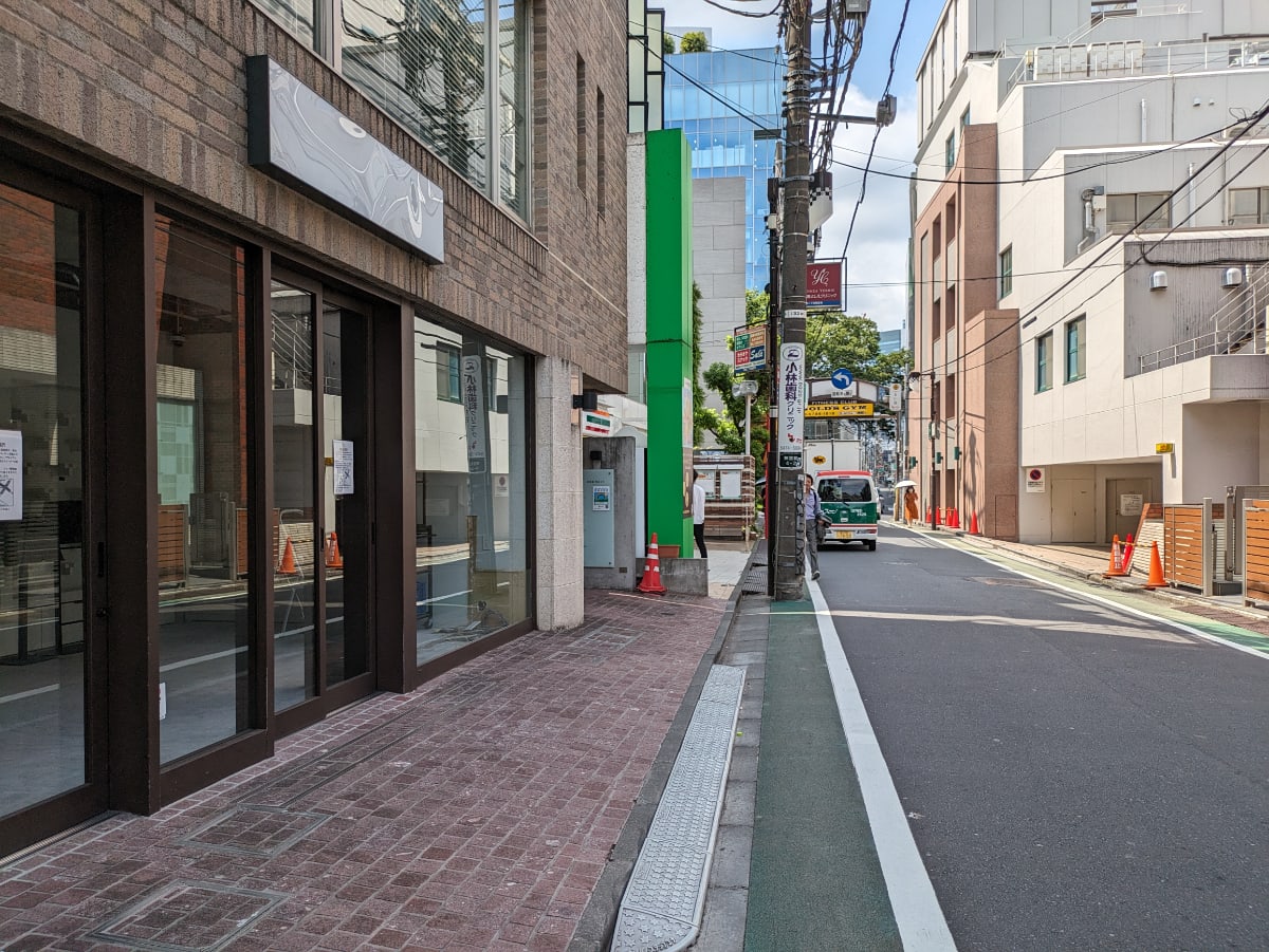v20250427011159/fresh/building/J00100514011_2