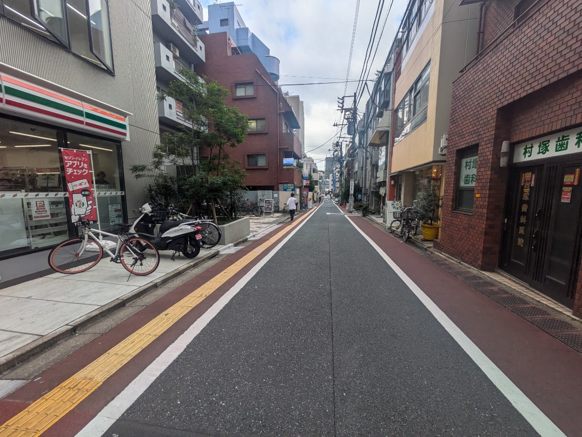 v20250427011159/fresh/building/J00100514079_2