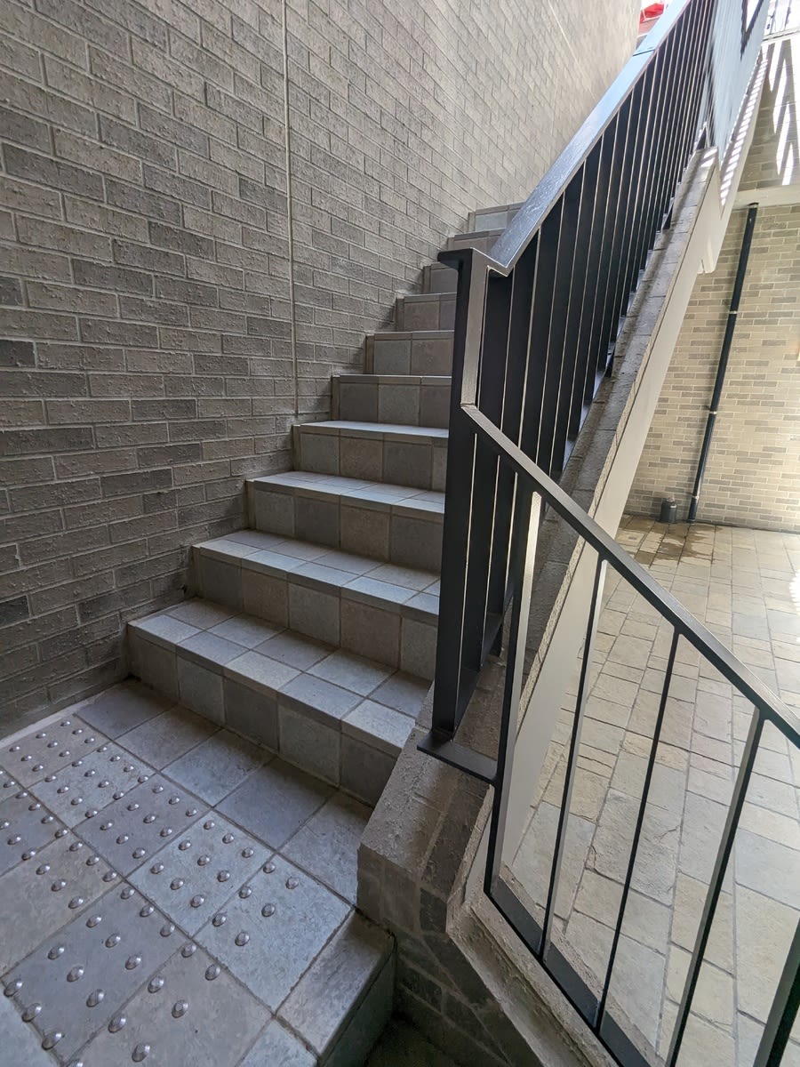 v20250427011159/fresh/building/J00100608034_13