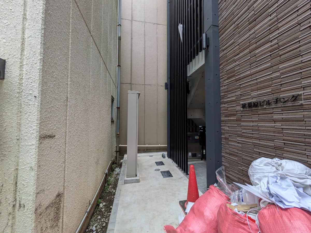 v20250427011159/fresh/building/J00100608201_3
