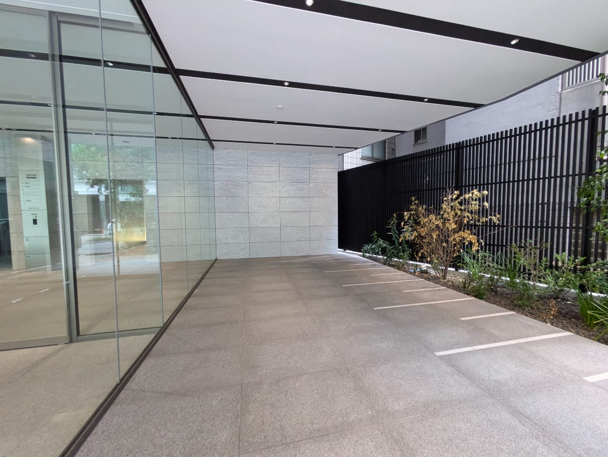 v20250427011159/fresh/building/J00100608229_6