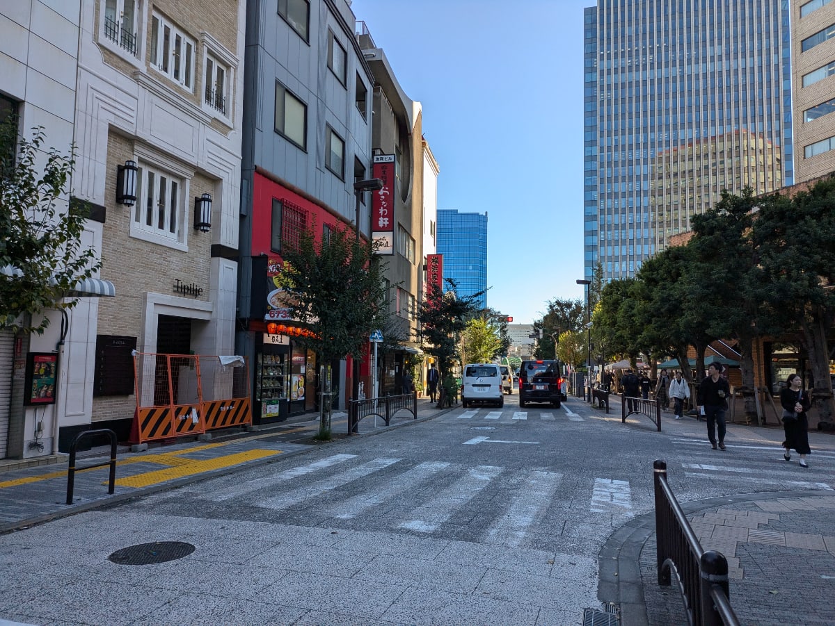 v20250427011159/fresh/building/J00100608251_2