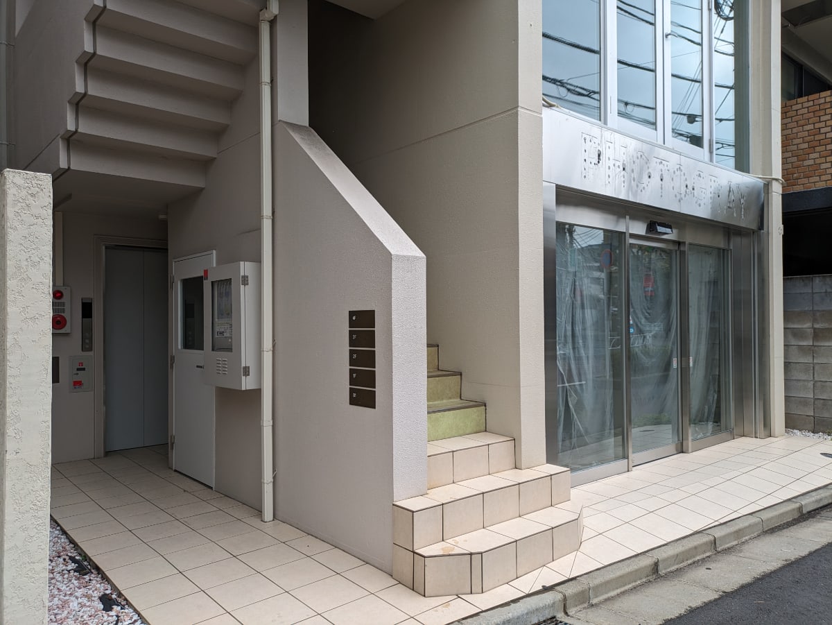 v20250427011159/fresh/building/J00100608439_3