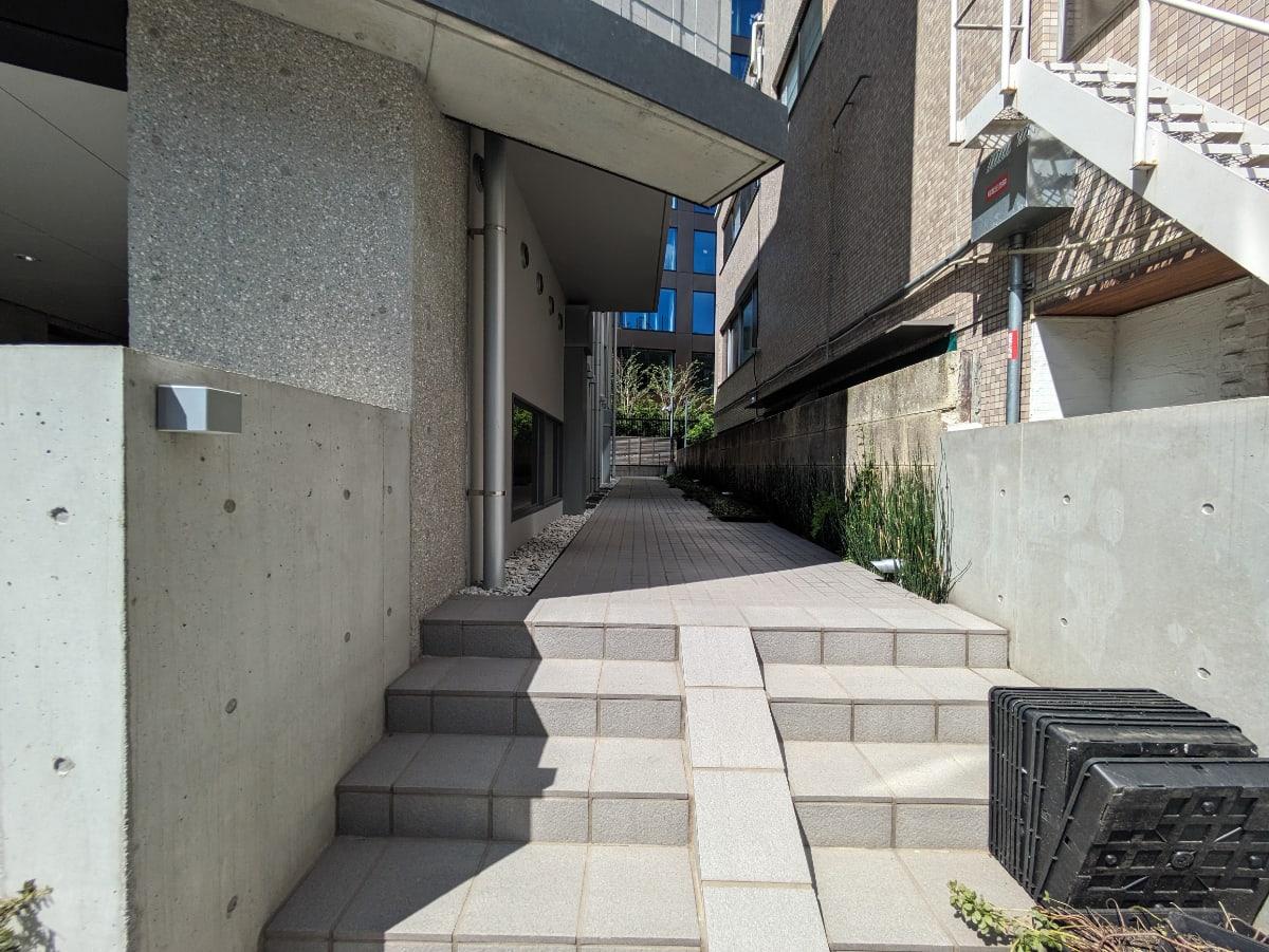v20250427011159/fresh/building/J00100608600_13