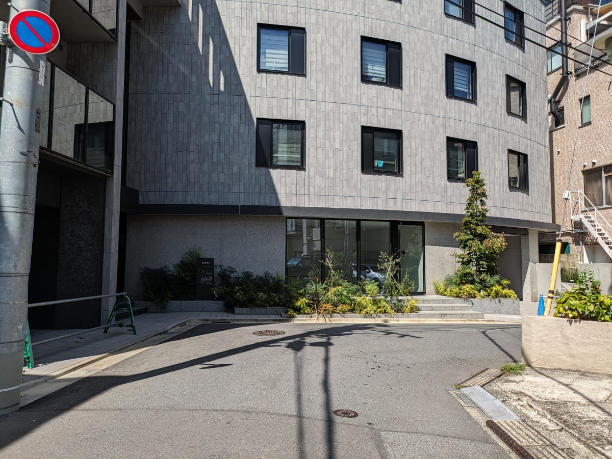 v20250427011159/fresh/building/J00100608600_17