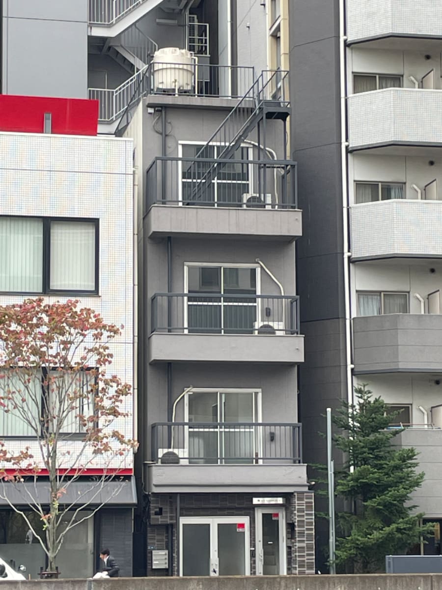 v20250427011159/fresh/building/J00100608653_1