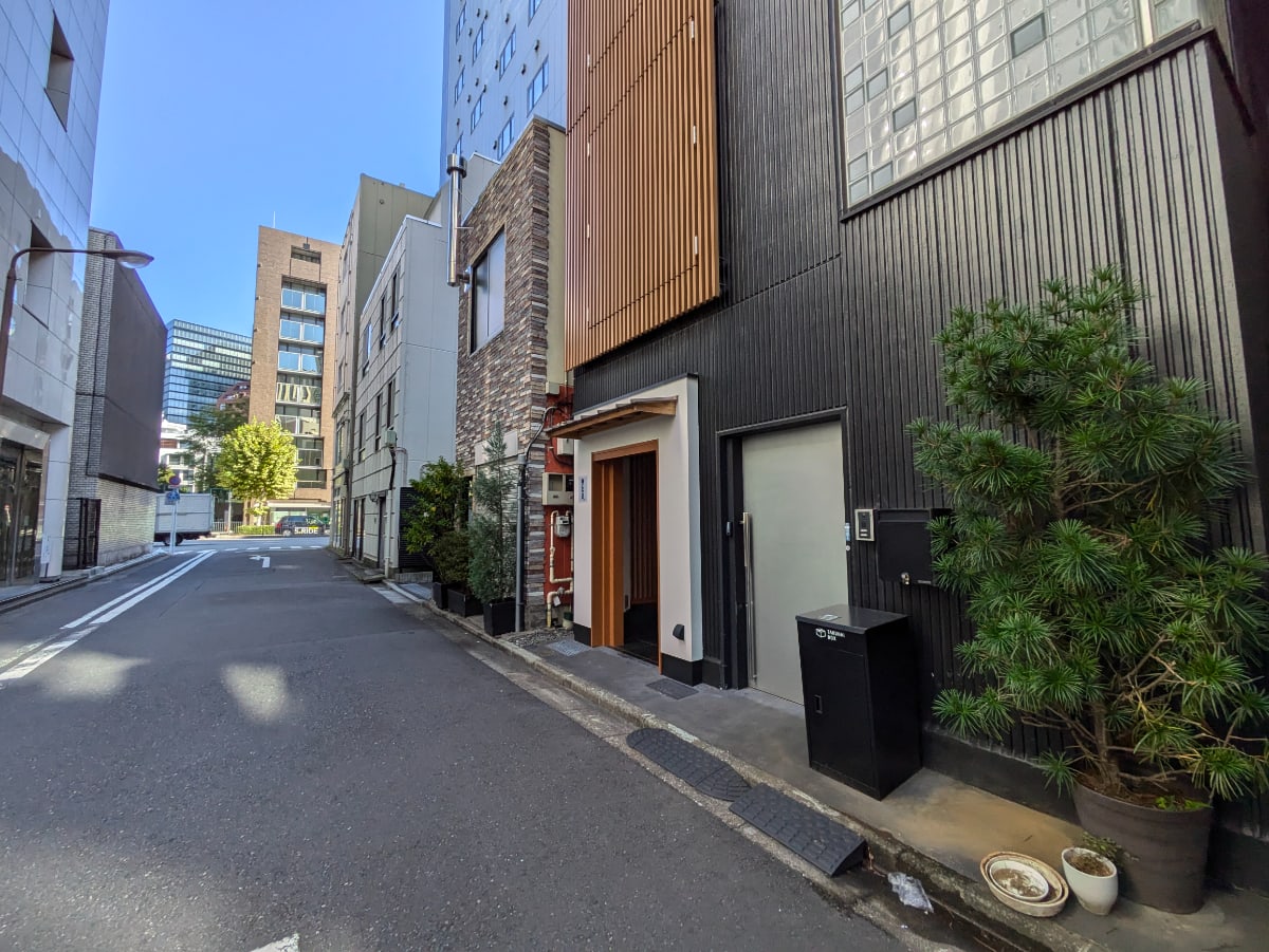 v20250427011159/fresh/building/J00100608658_2