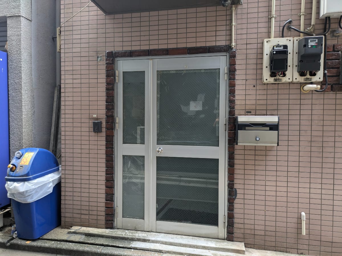 v20250427011159/fresh/building/J00100608681_3