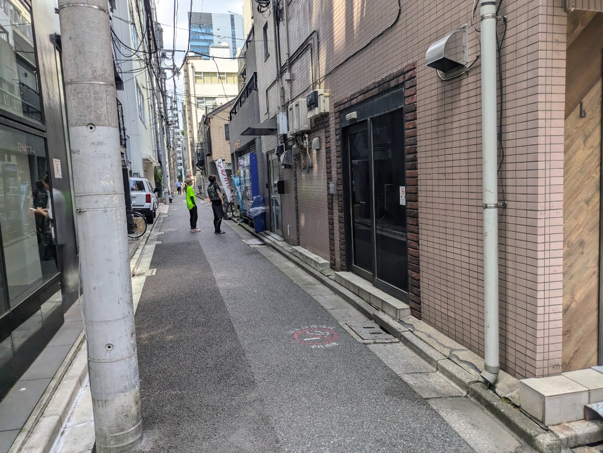 v20250427011159/fresh/building/J00100608681_9
