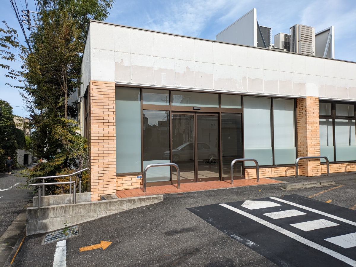 v20250427011159/fresh/building/J00100608718_3