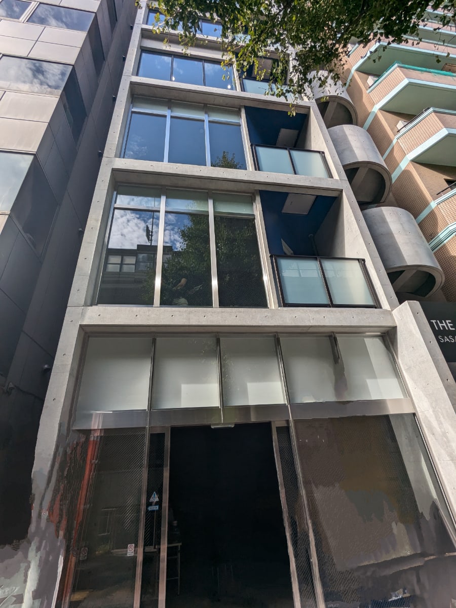 v20250427011159/fresh/building/J00100609409_5