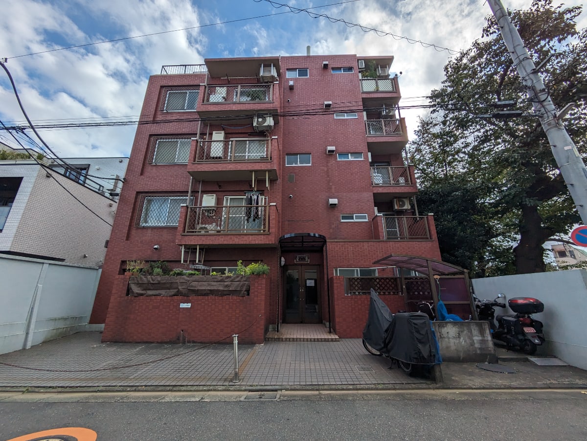 v20250427011159/fresh/building/J00100609444_1