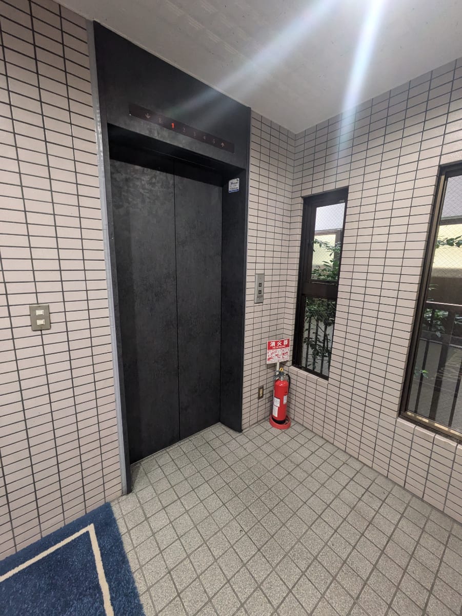 v20250427022212/fresh/building/J00100372128_4