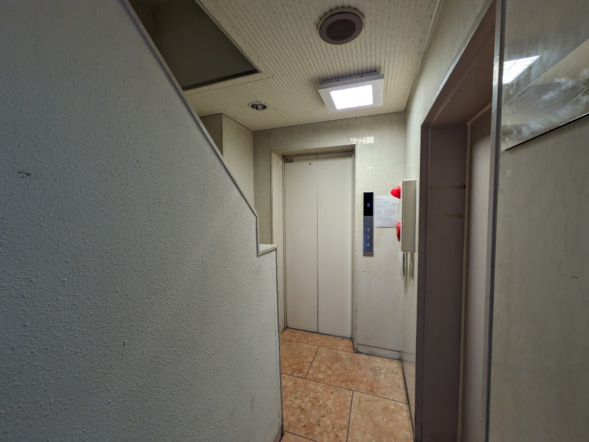 v20250427022212/fresh/building/J00100373780_4
