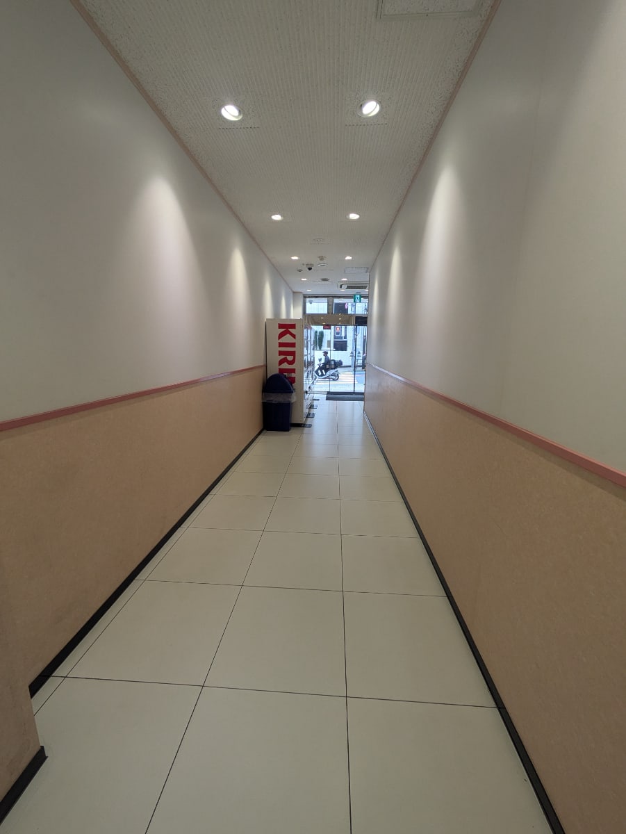 v20250427022213/fresh/building/J00100370921_16