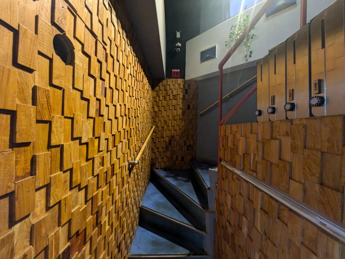 v20250427022213/fresh/building/J00100371321_9