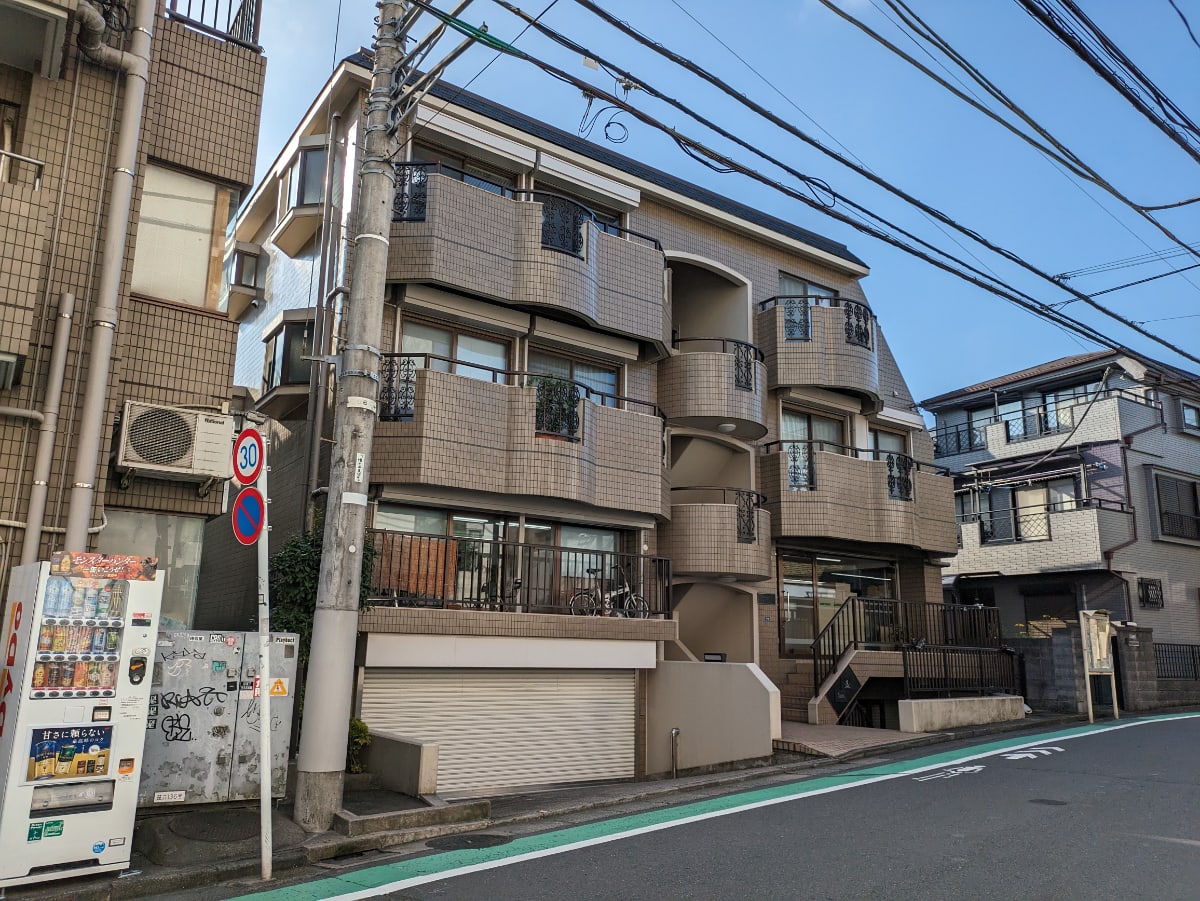 v20250427022213/fresh/building/J00100373102_14