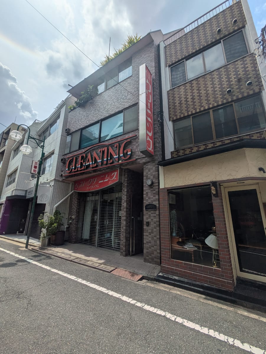 v20250427022213/fresh/building/J00100373317_9