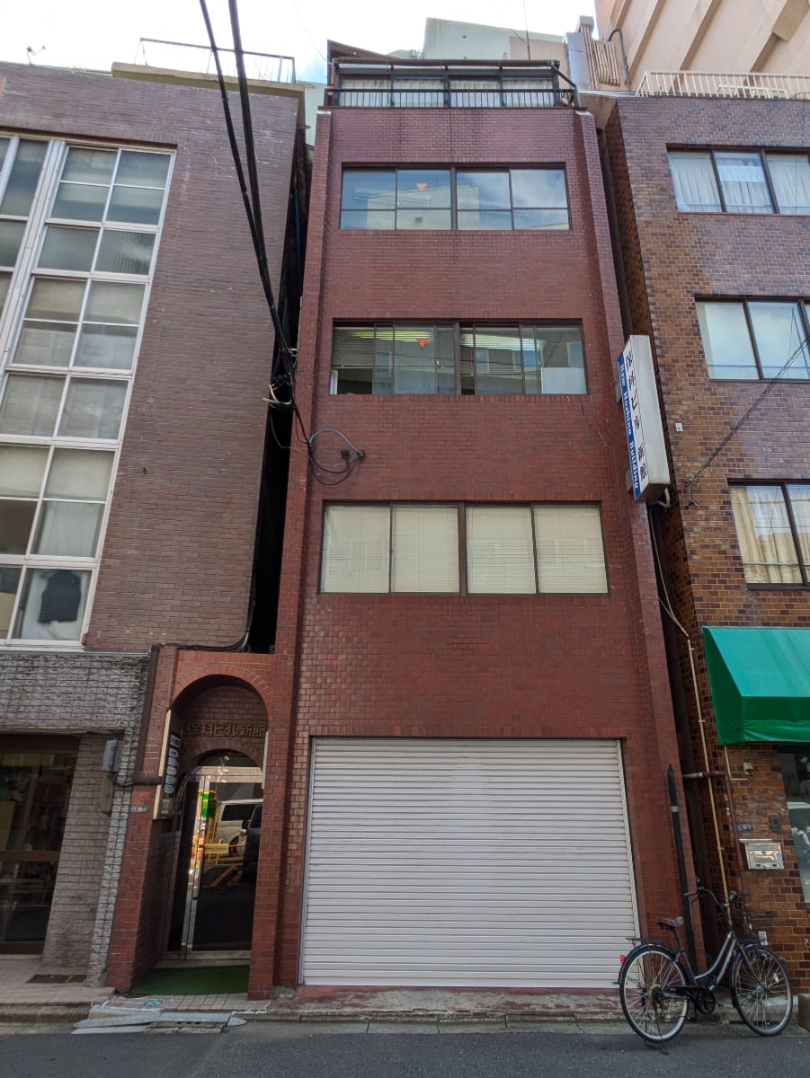 v20250427022213/fresh/building/J00100373949_1