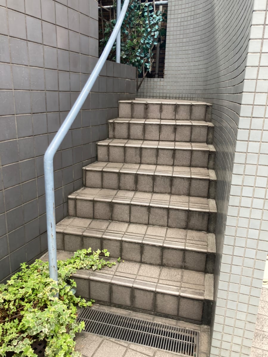 v20250427022213/fresh/building/J00100374301_3