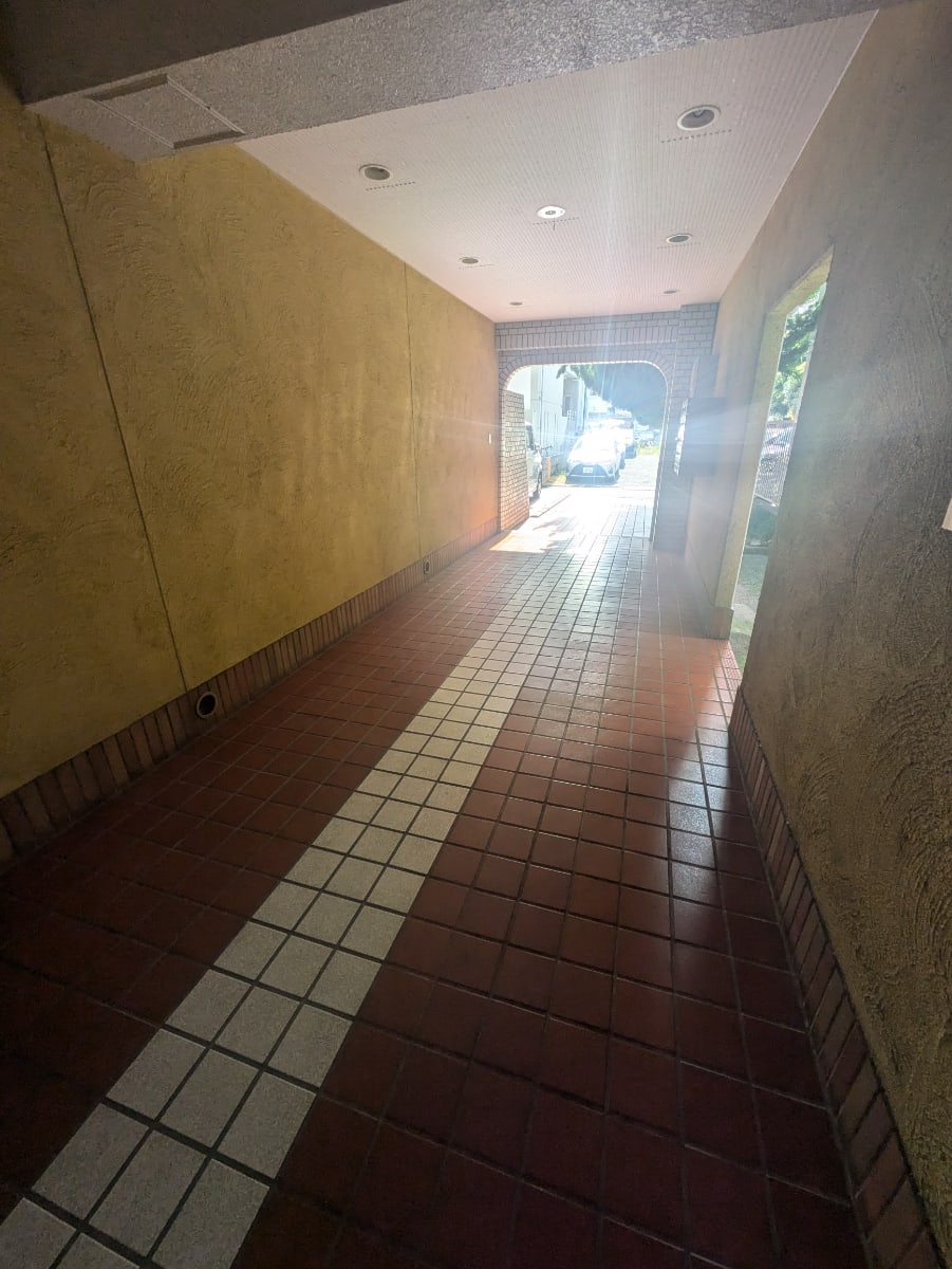 v20250427022807/fresh/building/J00100374898_7