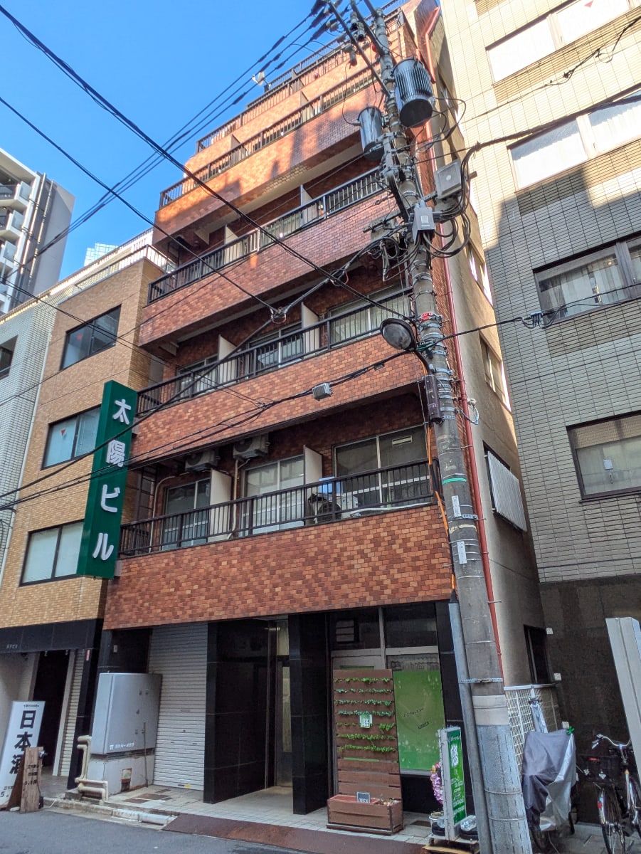 v20250427022807/fresh/building/J00100374913_1