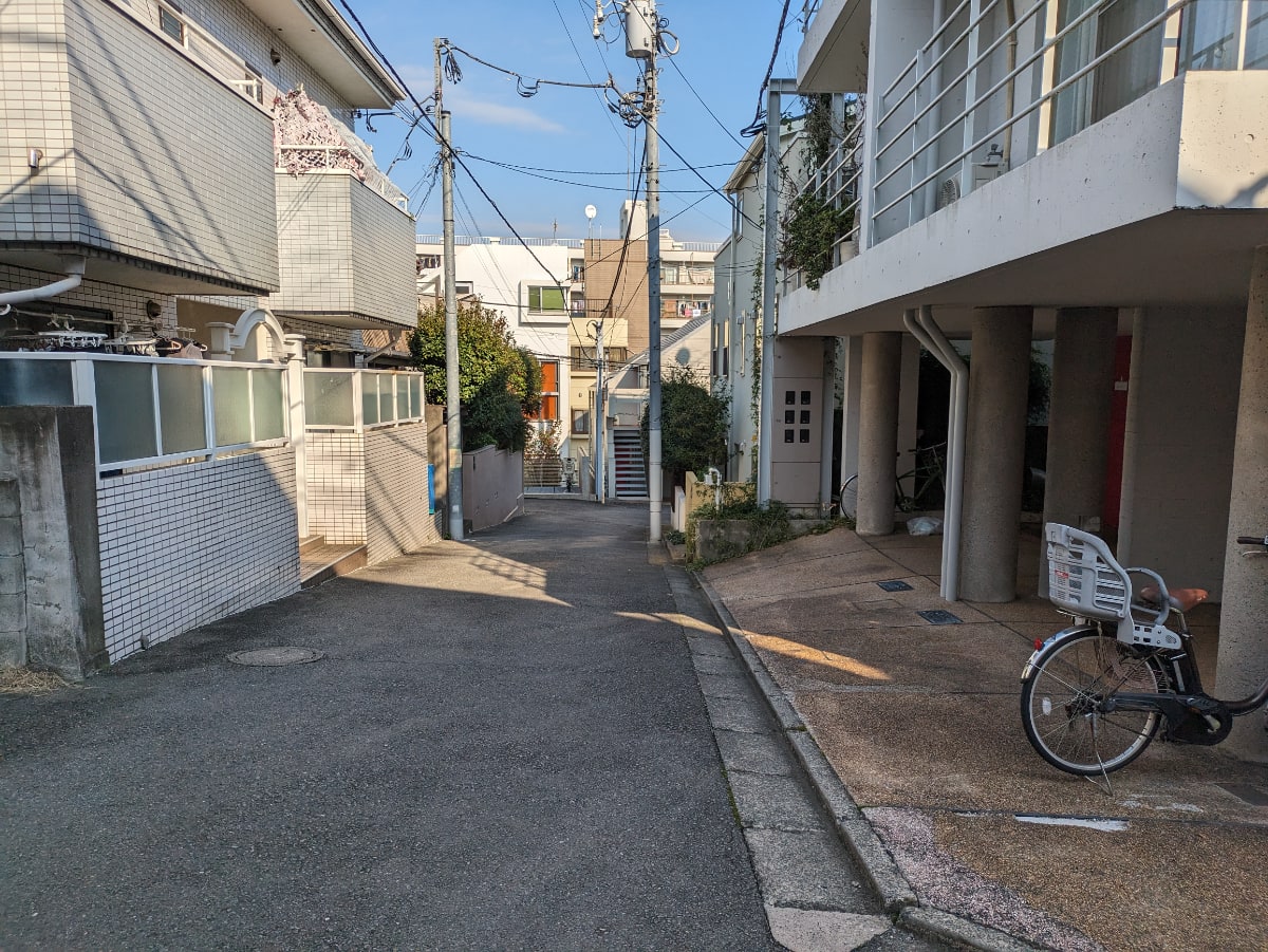v20250427022807/fresh/building/J00100375205_9