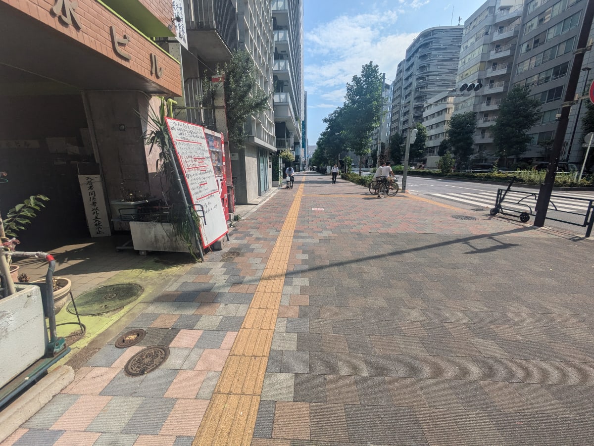 v20250427022807/fresh/building/J00100375216_9
